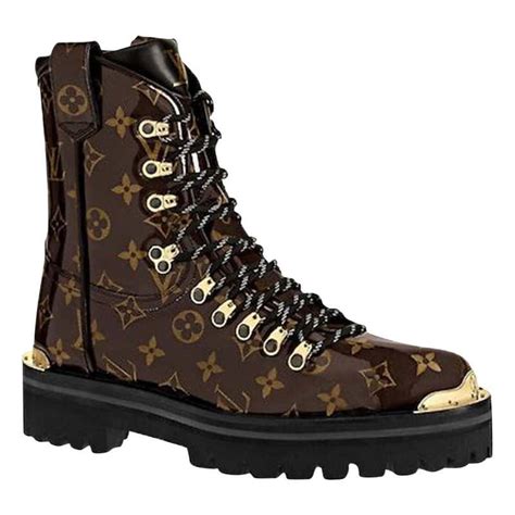 louis vuitton shoes men's sale|louis vuitton men's boots.